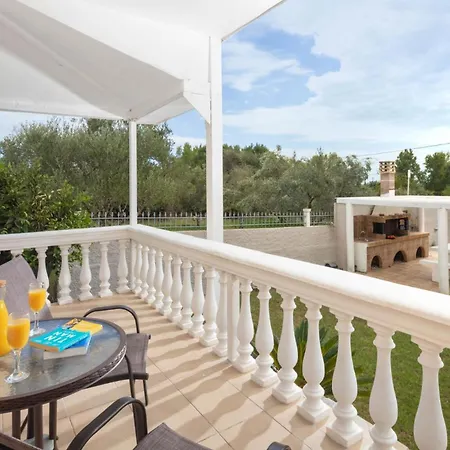 Villa Anastasis *